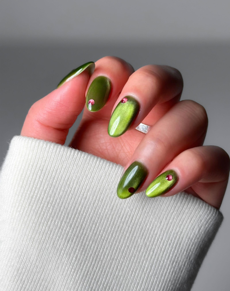 fall nail art trends 2026 martini nails